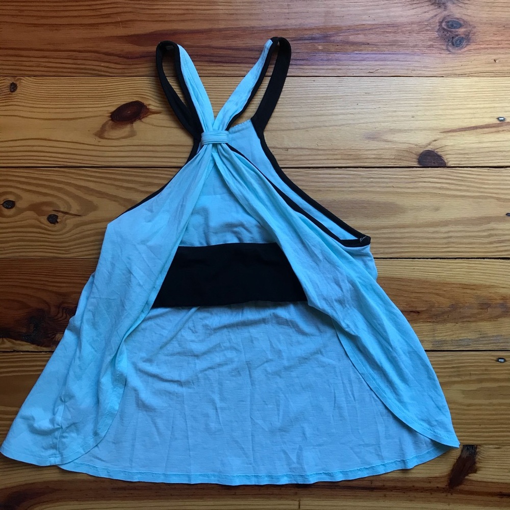 Victoria’s Secret Teal Built-in Bra Tank Top EUC S - Picture 6 of 13